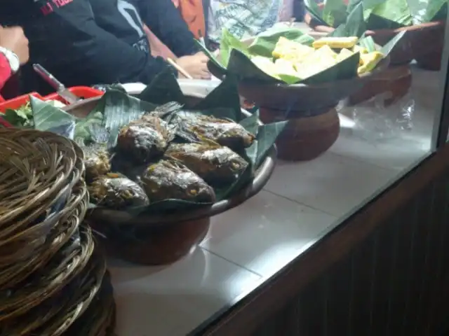 Gambar Makanan Rumah Kampoeng Resto 12