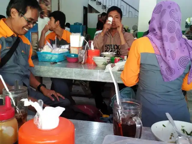 Gambar Makanan Sop Ayam Pak Min Klaten 12