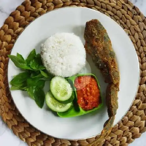 Gambar Makanan AYAM GORENG / BAKAR AULIA 5