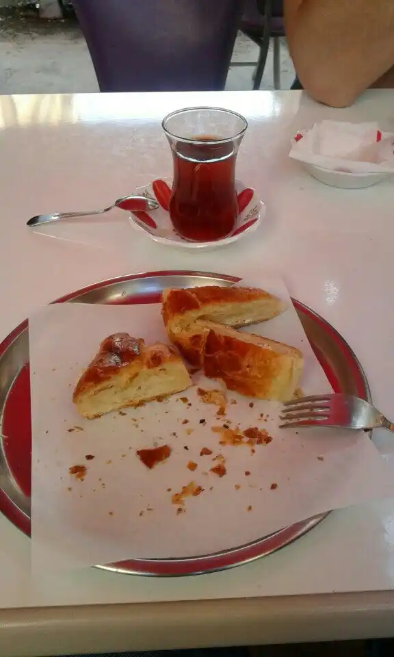 Beyoğlu Börekçisi'nin yemek ve ambiyans fotoğrafları 5