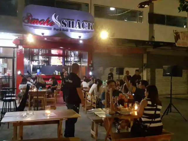 Smoke Shack Bar & Grill Food Photo 13