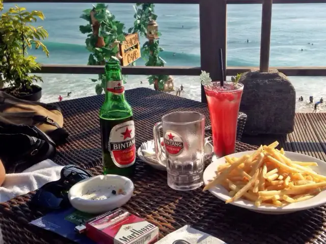 Gambar Makanan The Beach Cafe - Klapa Resort 15