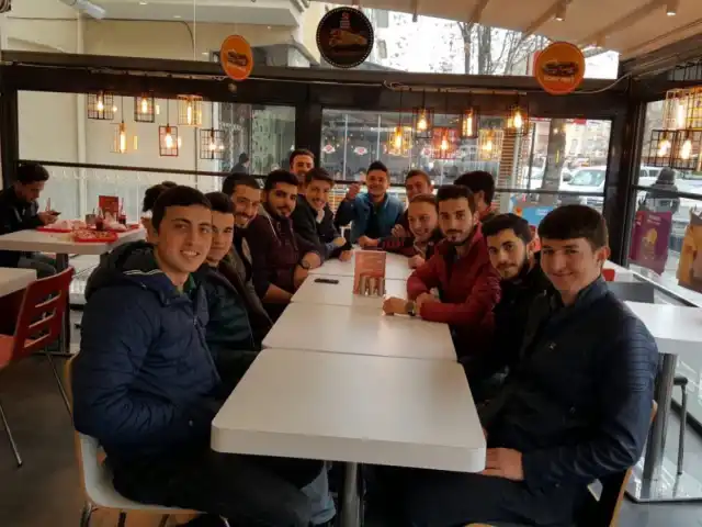 SR DÖNER'nin yemek ve ambiyans fotoğrafları 5