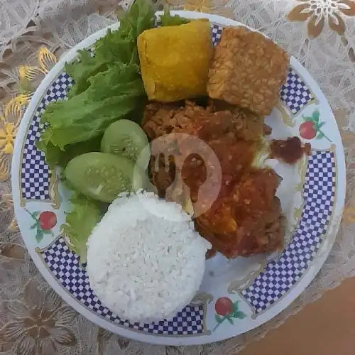 Gambar Makanan Ayam Geprek Rara 11