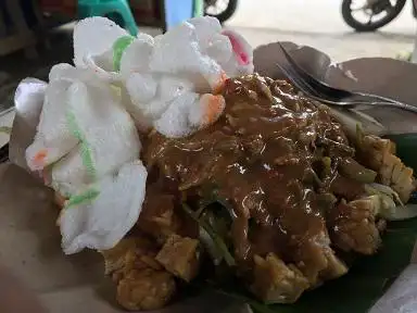 Warung Gado - Gado Artomoro, Kemangi