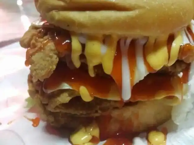Deen Burger Bakar Uptown Banting Food Photo 7