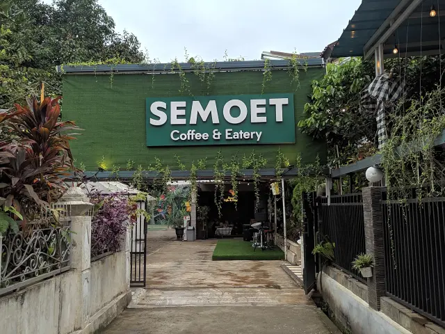 Gambar Makanan Semoet Coffee & Eatery 3