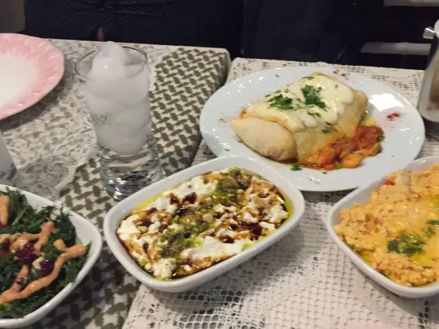 Şiraz Restaurant'nin yemek ve ambiyans fotoğrafları 6