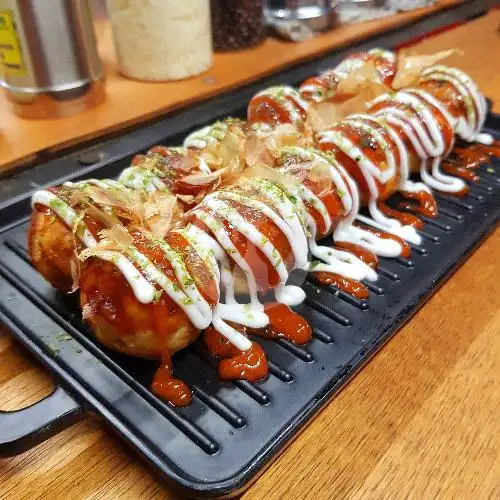 Gambar Makanan Mas BrOo Takoyaki & Mozarella Corndog, Golden Prawn II 17