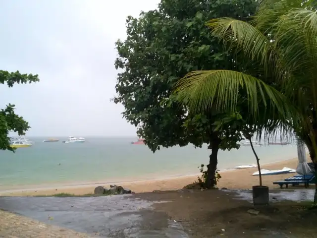 Gambar Makanan Warung Pantai Semawang 4