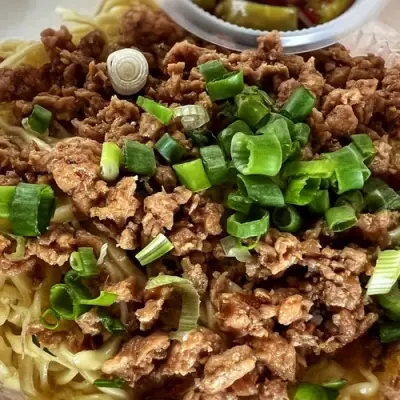 Tow Kee Hakka Mee 滔记客家面店