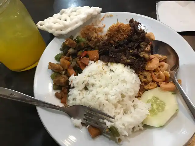 Gambar Makanan Special Nasi Udang Khas Bu Rudi 16