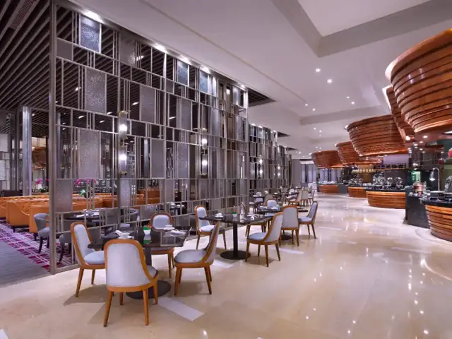 Gambar Makanan Asia Restaurant - The Ritz-Carlton Jakarta, Mega Kuningan 4