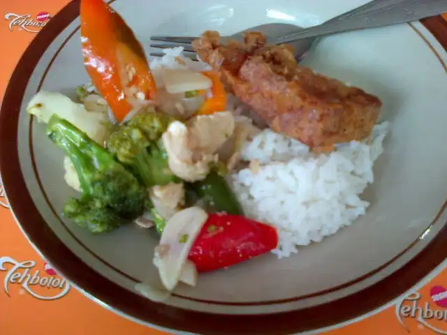 Gambar Makanan Warung Surgo (Bu Mar) 3