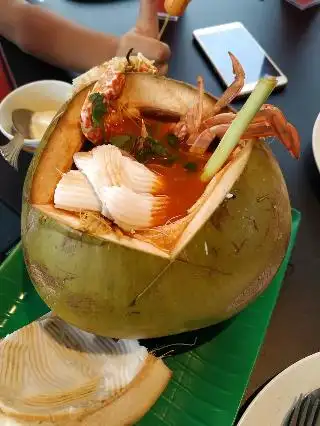 Tom Yam Sohoo