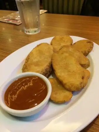 Shakey's LOYOLA HEIGHTS Food Photo 3