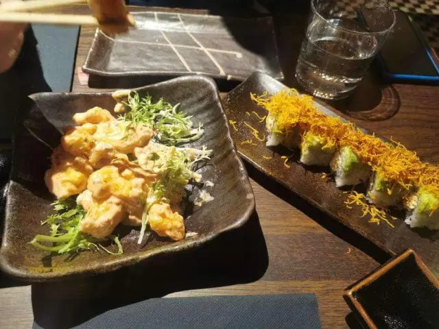 İoki Sushi Bar & Japanese Restaurant'nin yemek ve ambiyans fotoğrafları 24