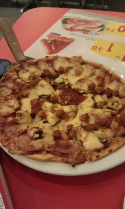 Domino's Pizza Food Photo 7