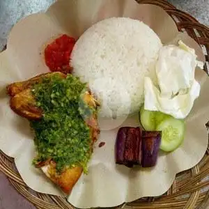 Gambar Makanan Pecel Lele Mas Suyit Pasar Thomas 11