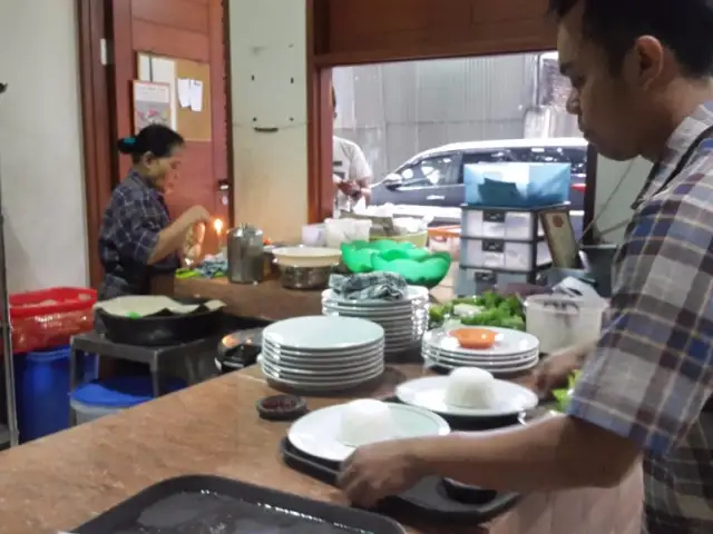 Gambar Makanan Ayam Goreng Nikmat 14