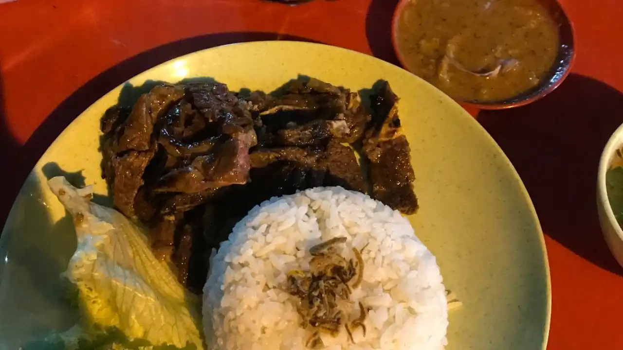 Daging Bakar Danok