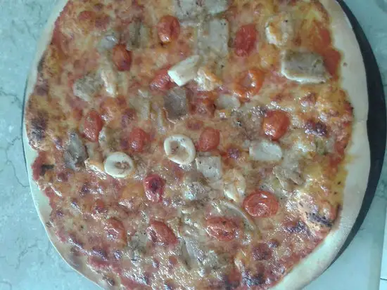 Gambar Makanan Home Pizza 16