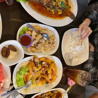Restoran Mimi Ikan Bakar & Kerang Rebus