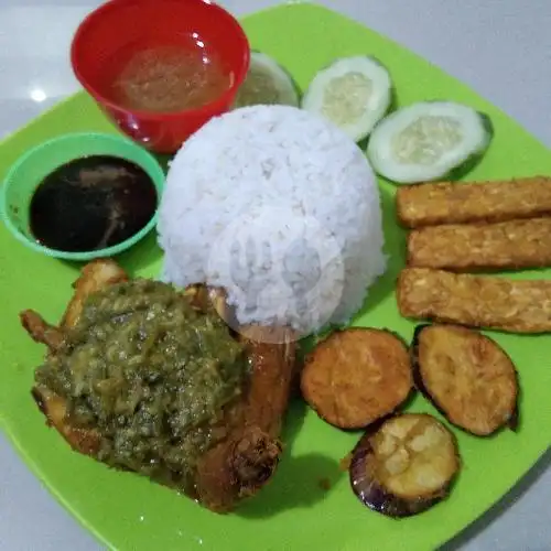 Gambar Makanan Ayam Penyet & Geprek Al-Fatih, Teuku Umar 1