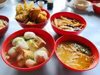 Ah Peng Fishball Noodles Stall Food Photo 1