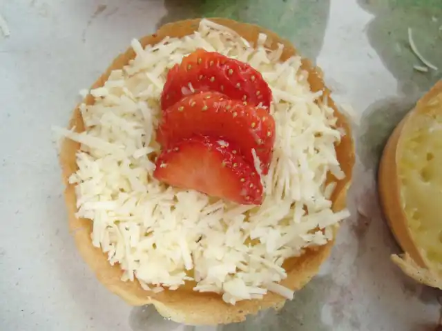 Gambar Makanan Martabak Mini Cip n' Dale 7