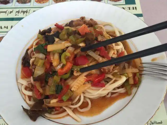 İkram Uygur Yemekleri'nin yemek ve ambiyans fotoğrafları 14