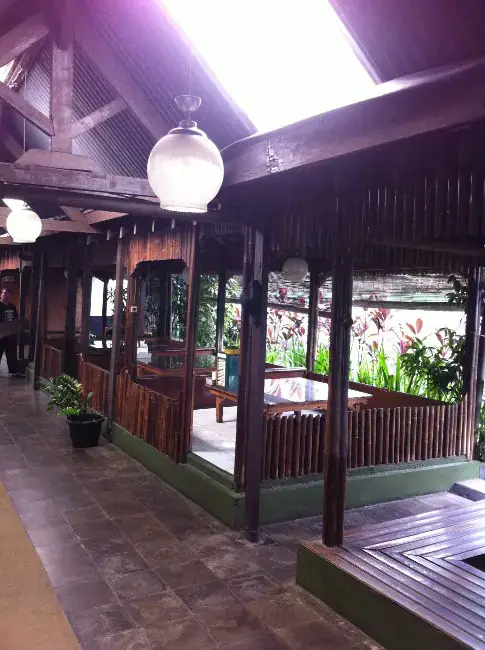 Gambar Makanan Rumah Makan pondok Bambu Tirza 3 3