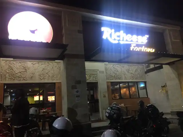 Gambar Makanan Richeese Factory Tuban Kuta 11