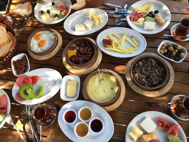 Köseoğlu Ekmek & Pide & Kahvaltı'nin yemek ve ambiyans fotoğrafları 7