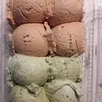 BI Top Dondurma'nin yemek ve ambiyans fotoğrafları 3