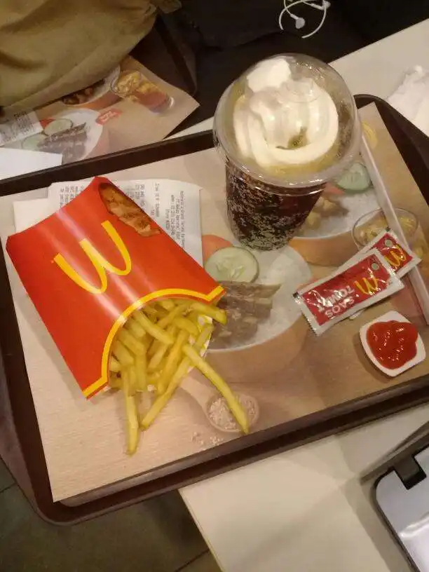 Gambar Makanan McDonald's 18