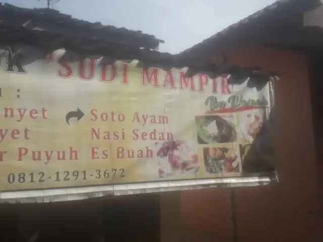 Warung Pojok Sudi Mampir Ibu Wasnah