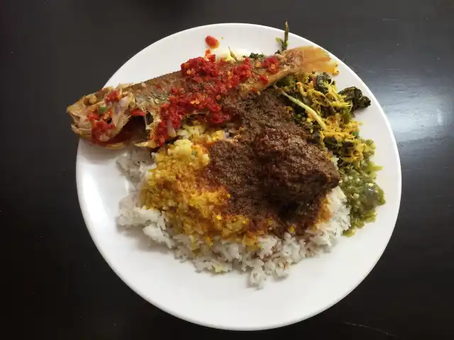 Pondok Minang Mirza Nasi Padang Food Photo 4