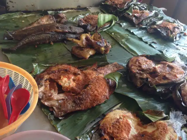 Restoran Ikan Bakar Jalan Kuching Food Photo 11