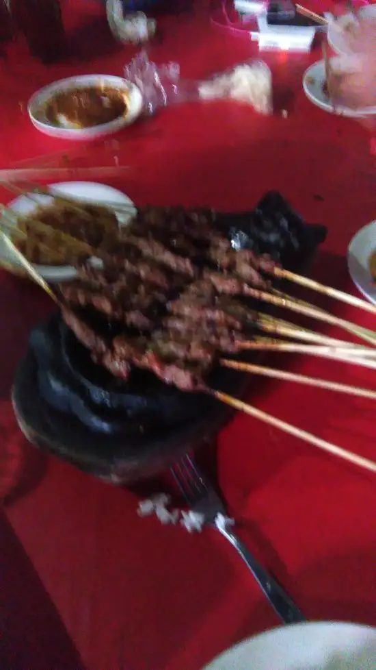 Gambar Makanan Sate & Gule Kambing H.M. Harris 11