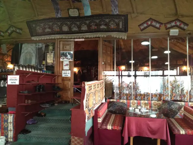 Özbek Sofrası'nin yemek ve ambiyans fotoğrafları 13
