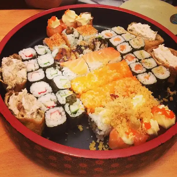 Sushi Tie Food Photo 5