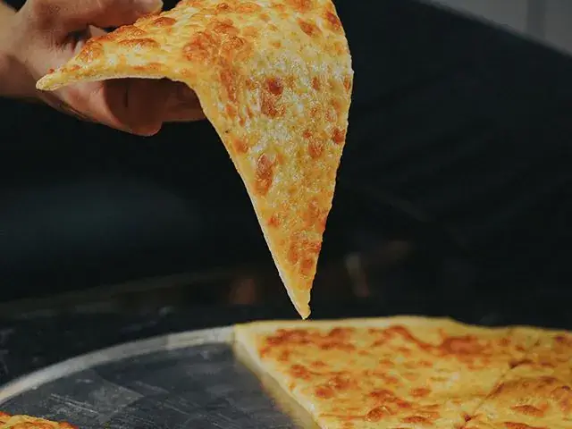 Gambar Makanan Marty’s Pizza 6