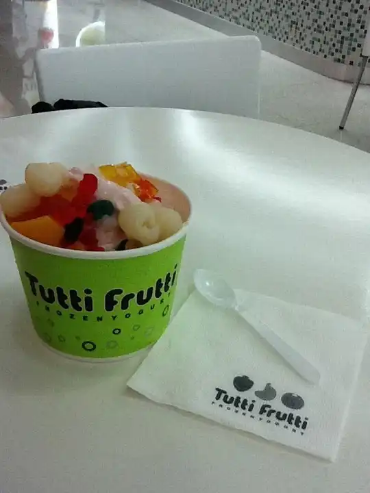 Tutti Frutti Food Photo 4