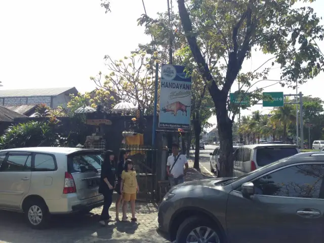 Gambar Makanan Babi Guling Handayani 2