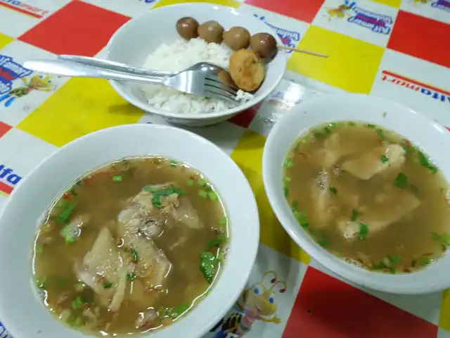 Gambar Makanan Sop Ayam Pak Min Klaten 14