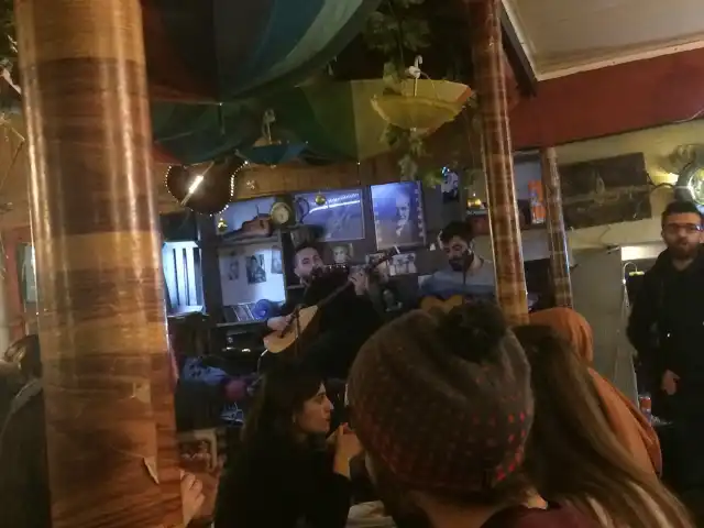 Bizim Cafe Çaykovski'nin yemek ve ambiyans fotoğrafları 16