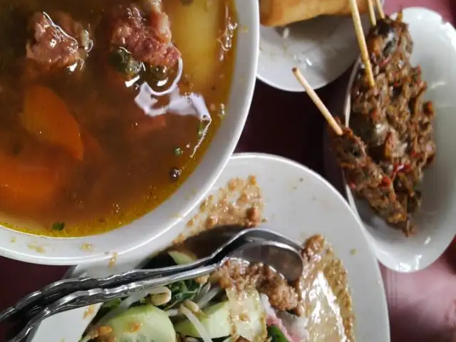 Gambar Makanan Sop Lembu & Pecal Kenari 10