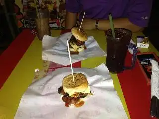 KK Burger Bakar Food Photo 1