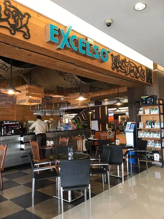 Gambar Makanan Excelso Cafe 9